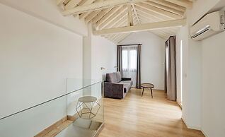 Sercotel Granada Suites