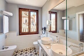 Sercotel Granada Suites