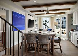 Shore House at The Del, LXR Hotels & Resorts