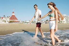 Shore House at The Del, LXR Hotels & Resorts