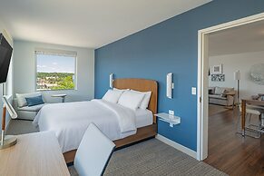 Element Colorado Springs Downtown