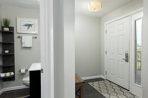 Crescent at Miramar-gulf Front Luxury Condo-free Beach Chairs!