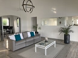 Unique Rare Villa! Retreat Style, Full Sea Views With Private Pool & H