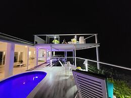 Unique Rare Villa! Retreat Style, Full Sea Views With Private Pool & H