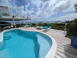 Unique Rare Villa! Retreat Style, Full Sea Views With Private Pool & H