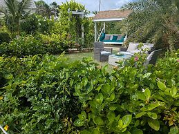 Unique Rare Villa! Retreat Style, Full Sea Views With Private Pool & H