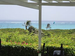 Unique Rare Villa! Retreat Style, Full Sea Views With Private Pool & H