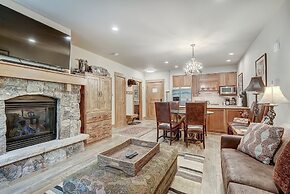 Luxury 1-Bedroom Ski-In Out Condo with Slopeside Heated Pool, No clean