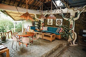 Garden of Eden Dive Resort