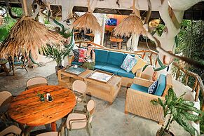 Garden of Eden Dive Resort