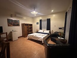 Garden of Eden Dive Resort