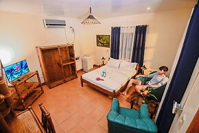 Garden of Eden Dive Resort