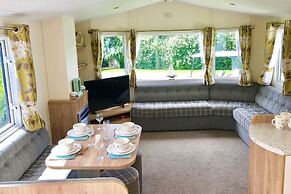 Whitecliff Bay Holiday Park