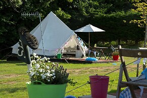 Whitecliff Bay Holiday Park