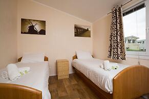 Whitecliff Bay Holiday Park