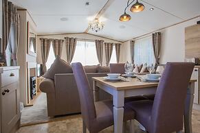 Whitecliff Bay Holiday Park
