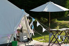 Whitecliff Bay Holiday Park