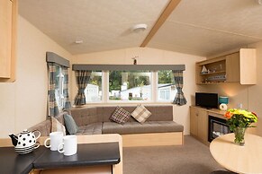Whitecliff Bay Holiday Park