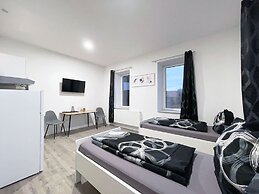 Hochwertige Studios für Monteure