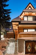 Villa T Apartments & SPA