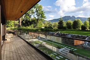 Villa T Apartments & SPA