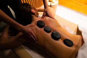 Villa T Apartments & SPA