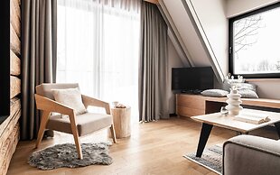 Villa T Apartments & SPA