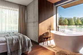 Villa T Apartments & SPA