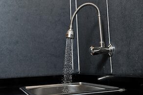 Welcome Garden's Hotel