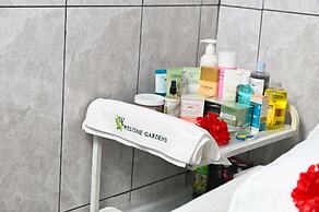 Welcome Garden's Hotel