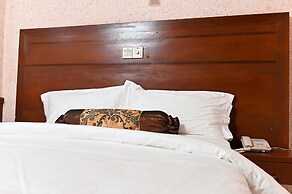 Welcome Garden's Hotel