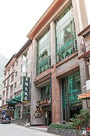 TONG PU HOTEL