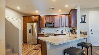 Queen Creek #442 Chandler 3 Bedroom Condo by RedAwning