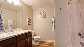 Queen Creek #442 Chandler 3 Bedroom Condo by RedAwning