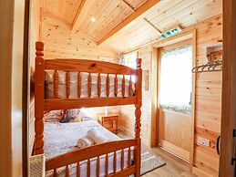 Clover Lodge