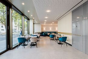 Fourty Three Luxury Serviced Apartments