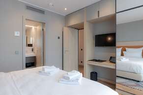 Fourty Three Luxury Serviced Apartments