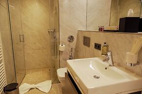 Fourty Three Luxury Serviced Apartments