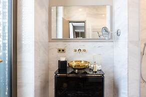 Fourty Three Luxury Serviced Apartments