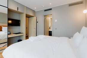 Fourty Three Luxury Serviced Apartments