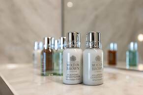 Fourty Three Luxury Serviced Apartments