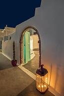 Two Bedroom Villa With Private Indoor Cave Pool