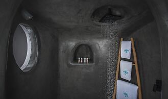 Two Bedroom Villa With Private Indoor Cave Pool