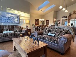 Ol239 Meadow Lake Country Escape