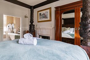 Staycations Maldon Suites