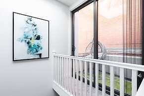 Staycations Maldon Suites
