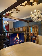 Staycations Maldon Suites
