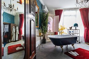 Staycations Maldon Suites