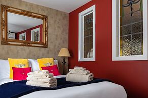 Staycations Maldon Suites