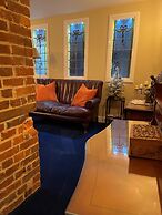 Staycations Maldon Suites